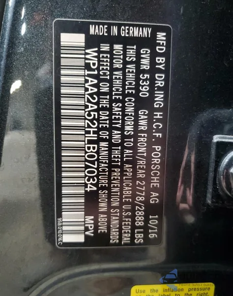 2017 Porsche Macan z USA, uszkodzony, nr VIN WP1AA2A52HLB07034